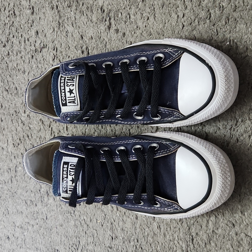 CONVERSE ALL-STAR LOW TOP UNISEX SHOE MEN'S 5.5 ,WO'S 7.5
